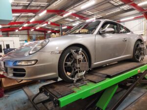 Porsche Glasgow service and wheel alignment